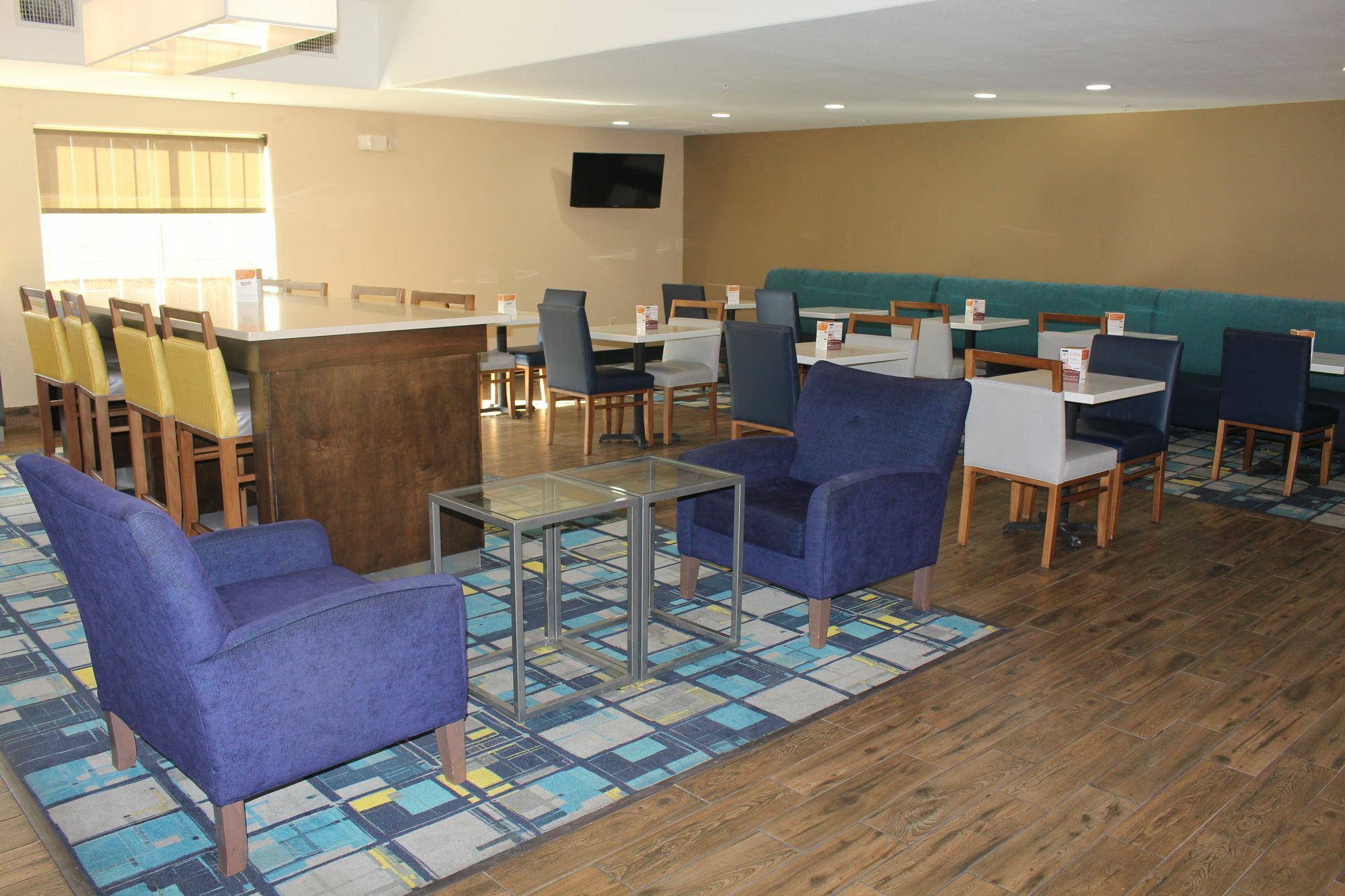 Comfort Inn & Suites Near Six Flags & Medical Center Сан Антонио Екстериор снимка